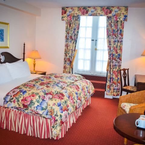 balcony king overview